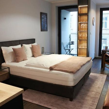 Boutique 109 - Old City, Luxury Apt. With A Garage Krakow Dış mekan fotoğraf