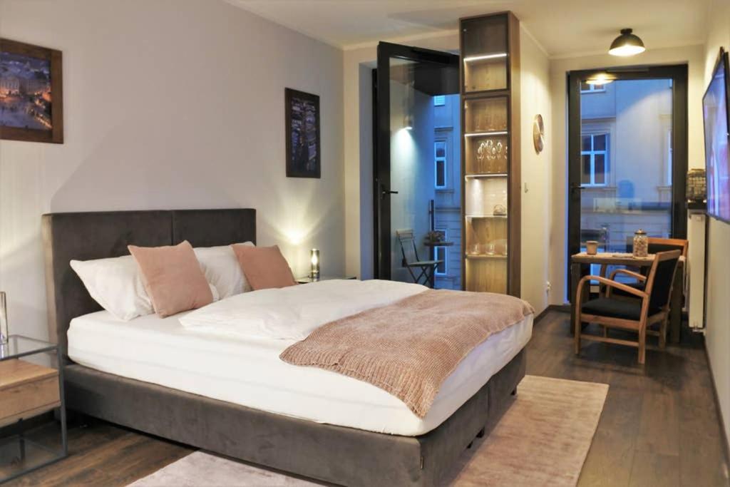 Boutique 109 - Old City, Luxury Apt. With A Garage Krakow Dış mekan fotoğraf