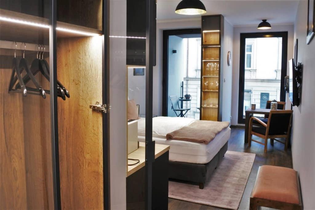 Boutique 109 - Old City, Luxury Apt. With A Garage Krakow Dış mekan fotoğraf
